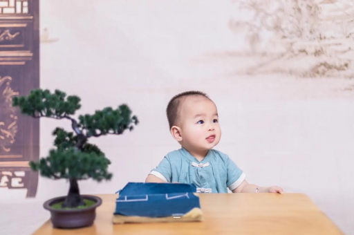 香港宝宝几个月可以吃粥